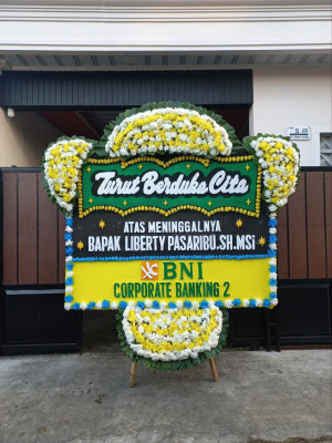 Papan Bunga Duka di Damar Sari